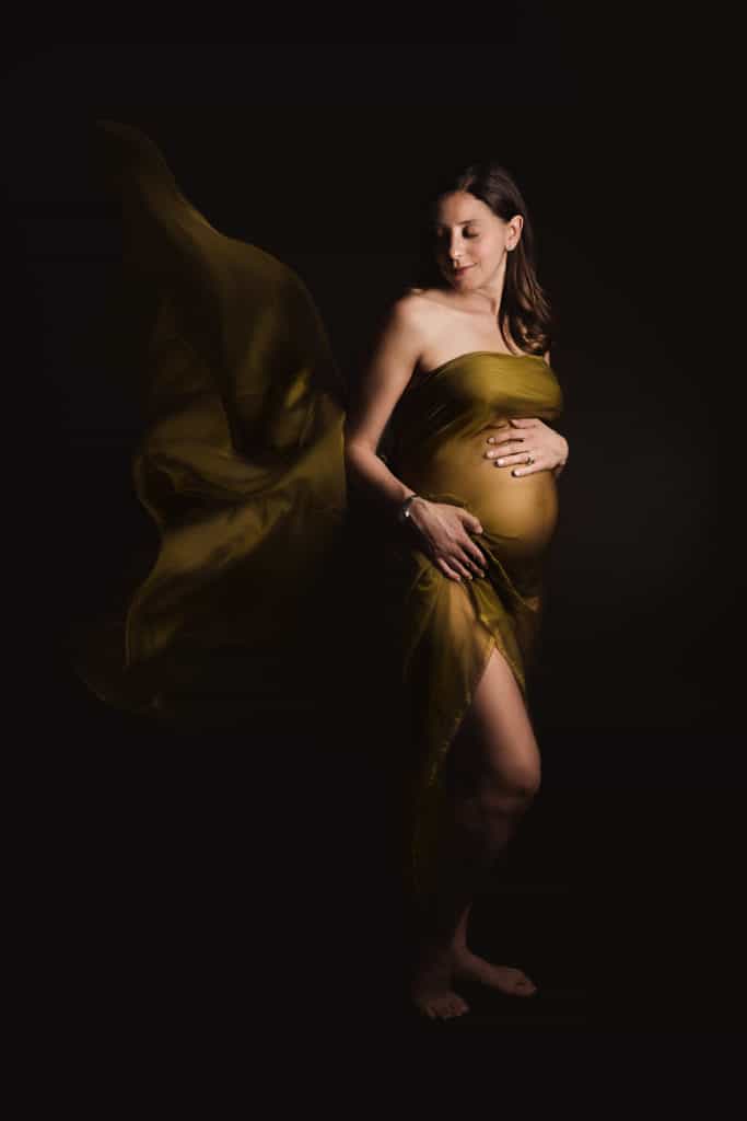 Photographe grossesse et maternité à Paris